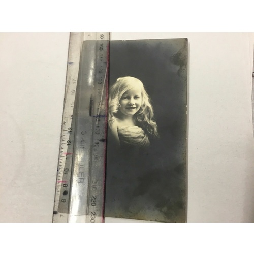 ANTIQUE POST CARD POSTCARD PHOTO GIRL